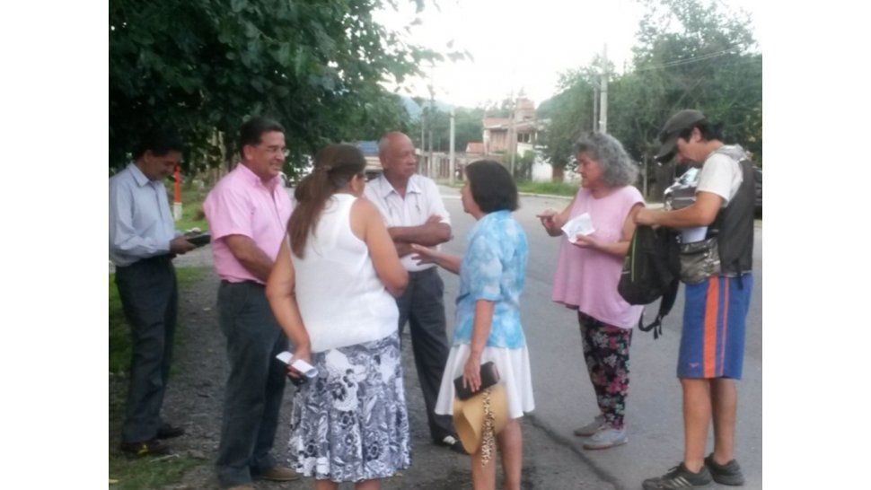 López Salgado y los vecinos