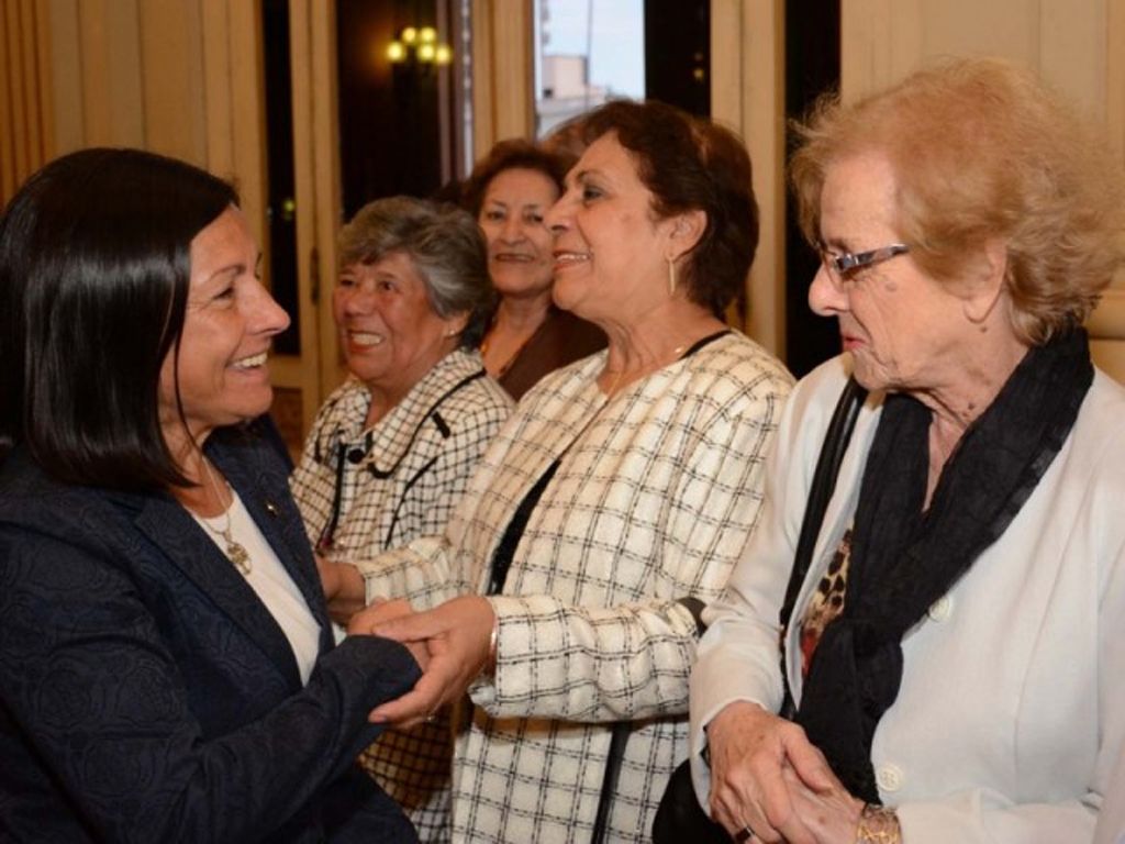 Magdaleno saluda a los jubilados