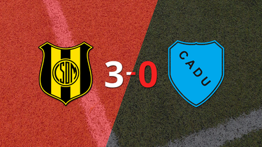 Dep. Madryn goleó 3-0 a Def. Unidos con doblete de Brian Ferreyra