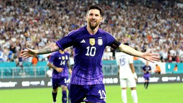 La Selección Argentina utilizará la camiseta violeta alternativa