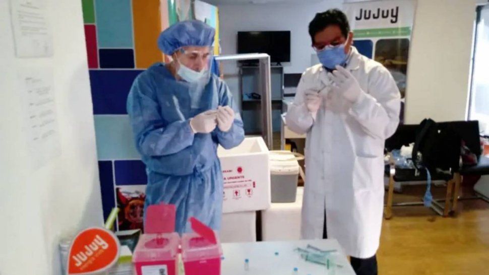 Jujeños en Córdoba: por día vacunarán a más de 250 personas
