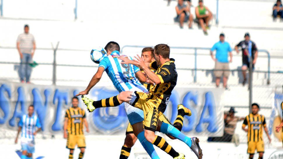 Gimnasia (Foto de archivo)