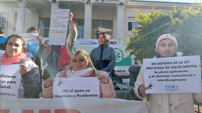 Jujuy se sumó a la jornada nacional de lucha en defensa de la salud pública Jujuy se sumó a la jornada nacional de lucha en defensa de la salud pública