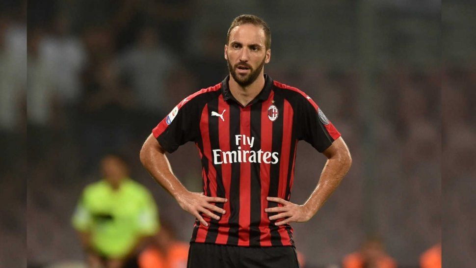 La confesión más triste de  Higuaín: Me arrepentí de refugiarme y no salir