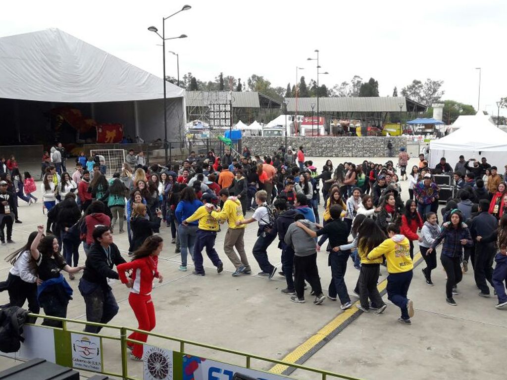 Carroceros siendo parte de los juegos