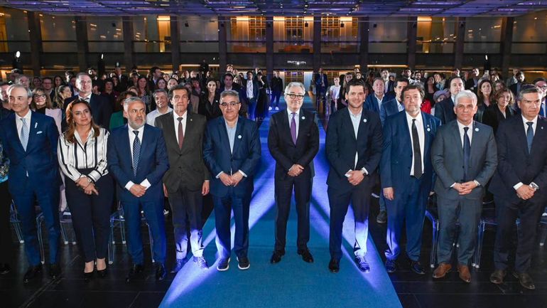 Carlos Sadir estuvo presente en La Noche de la Educación