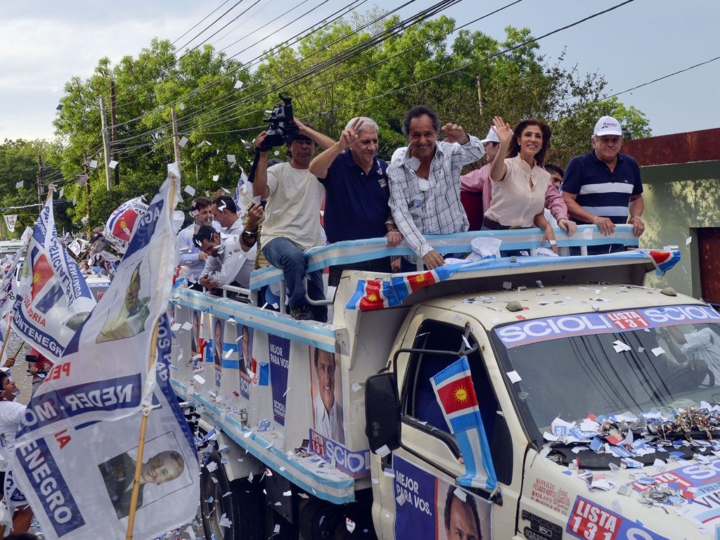Caravana de Scioli en Salta