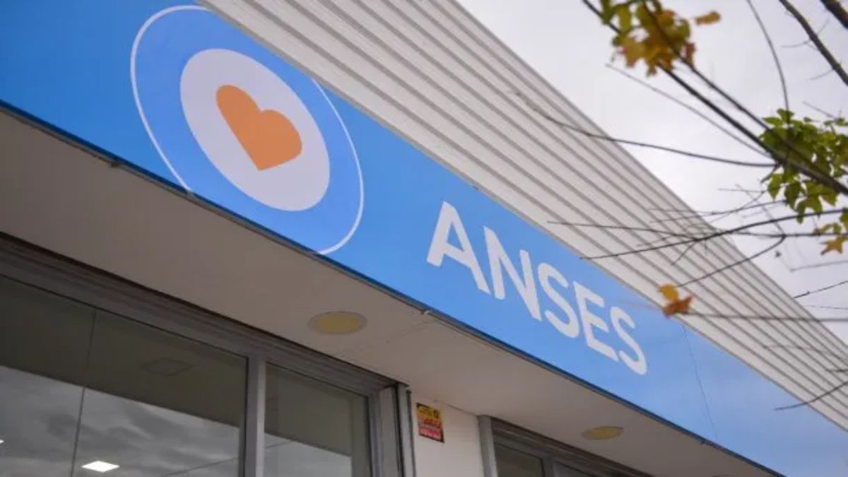 ANSES.