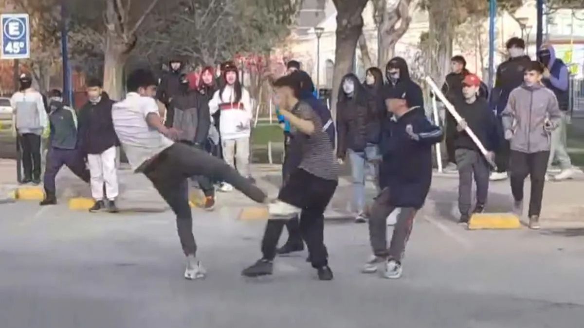 Menores involucrados en pelea callejera. Foto Ilustrativa