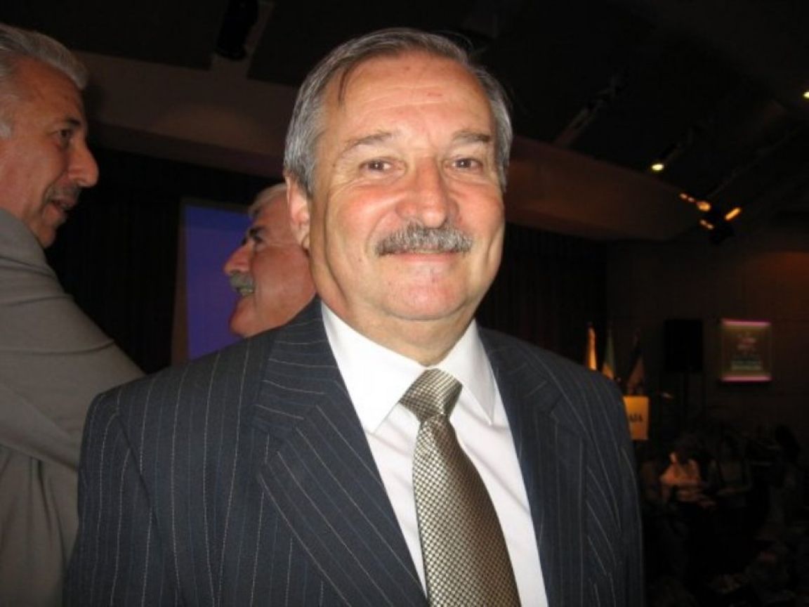 Julio Shlosser