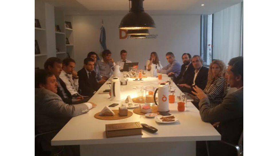 Reunión entre DAR y GESTAR