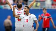 Jude Bellingham marcó los dos goles para Inglaterra. Jude Bellingham marcó los dos goles para Inglaterra.