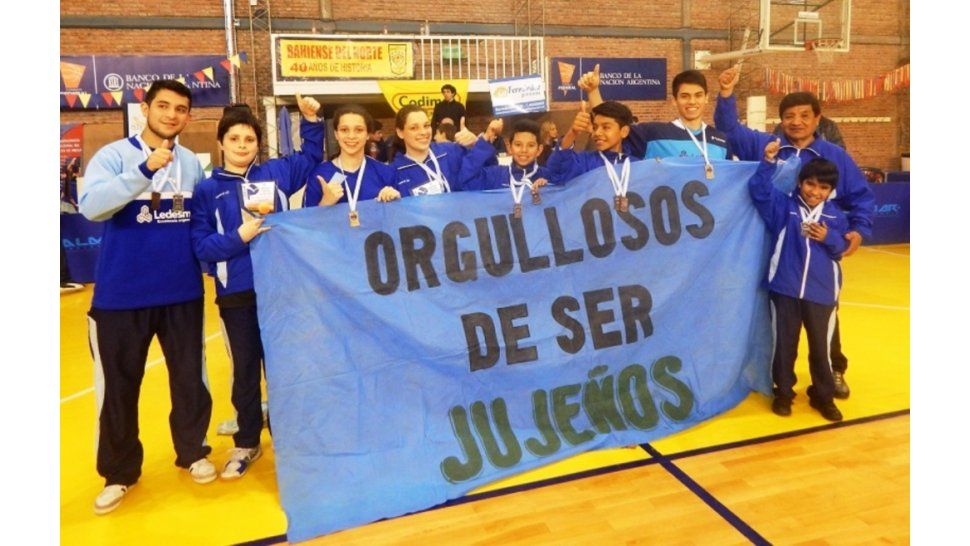 Equipo jujeño de tenis de mesa