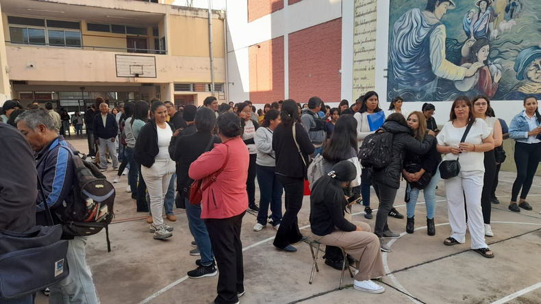 Entrega de las vacantes para el ingreso a primer año.