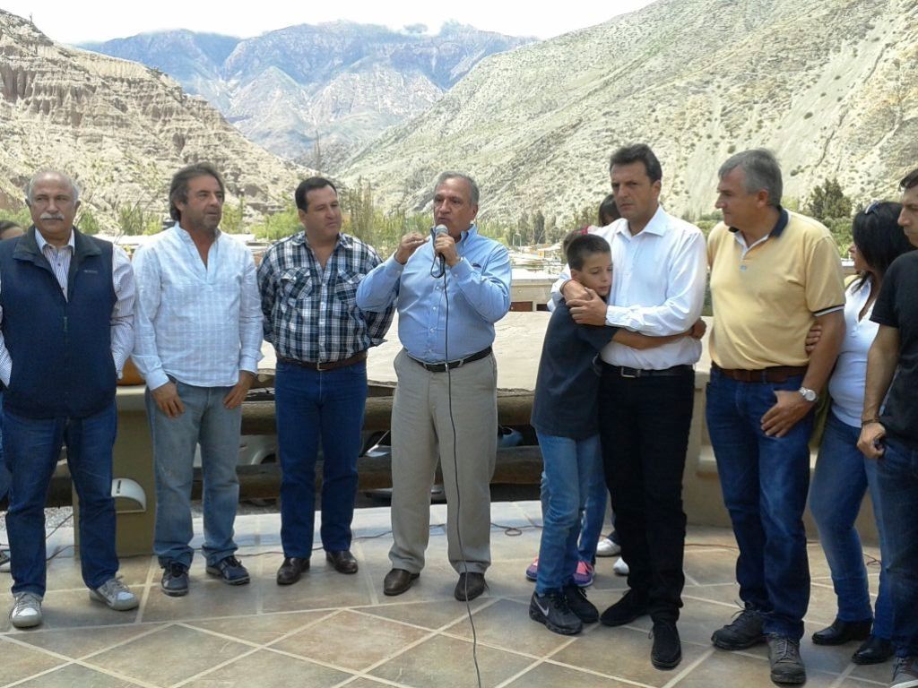 Massa en Purmamarca con funcionarios NOA