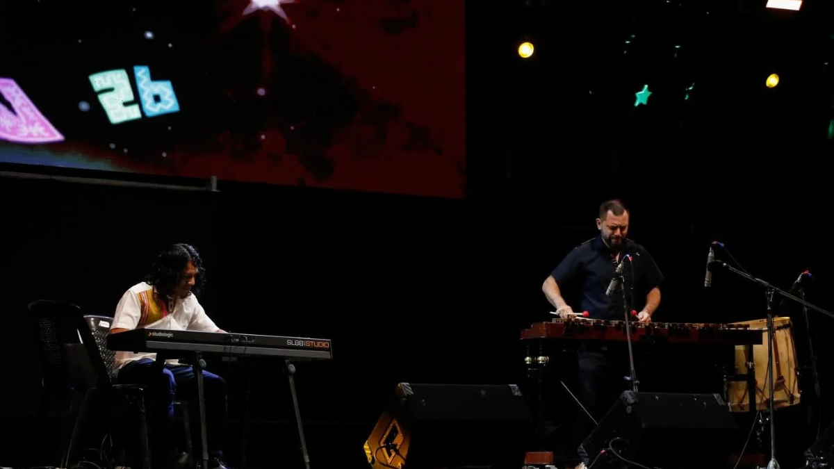 un duo jujeno debutara en el escenario mayor de cosquin con una propuesta instrumental atipica