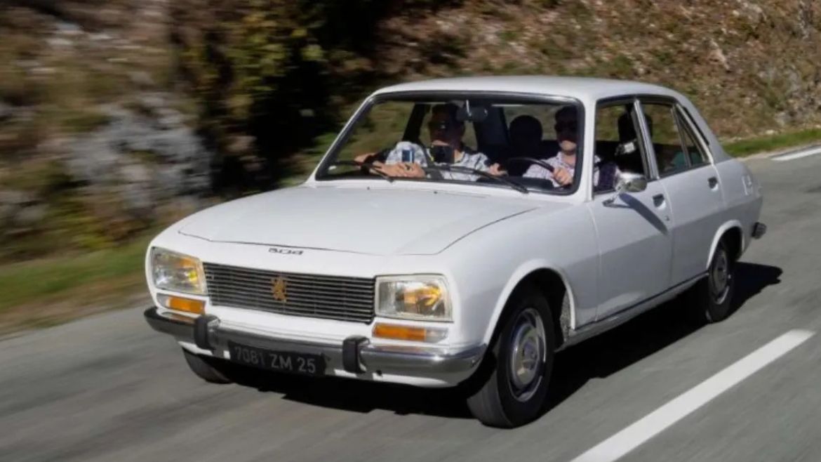 Los autos con más de 25 años seguirán sin pagar el Impuesto Automotor: cómo acceder