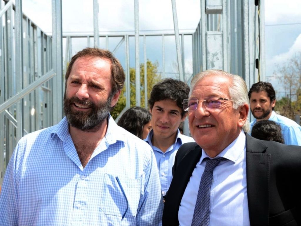Fellner junto a Molina