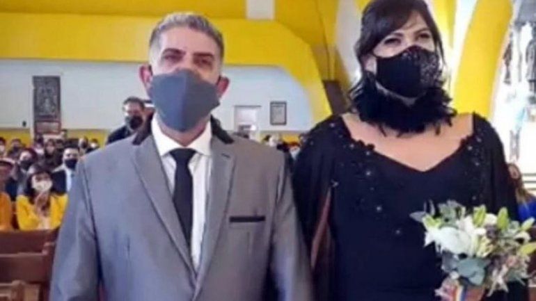 La pareja se casó en una parroquia de Ushuahia con todos los ritos del catolicismo.