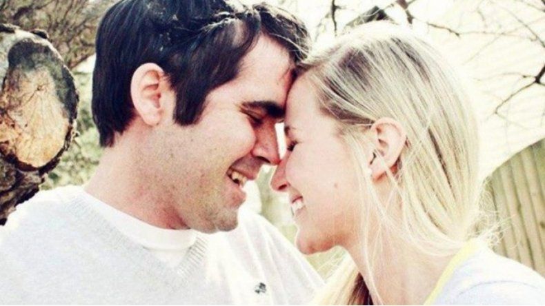 Nolan Keane y su novia