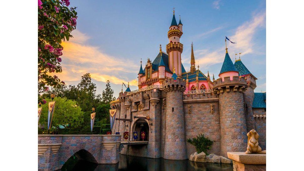 Alerta en Disneyland por brote de una enfermedad que podría ser mortal