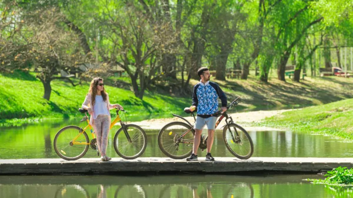 El pueblo de Entre Ríos que mezcla termas, historia y naturaleza
