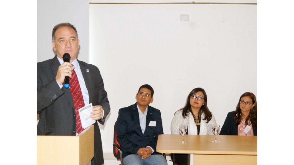 Dr. Adolfo Pereyra Rosas