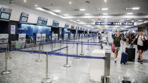 Todo Jujuy | paro de controladores aéreos.jpg