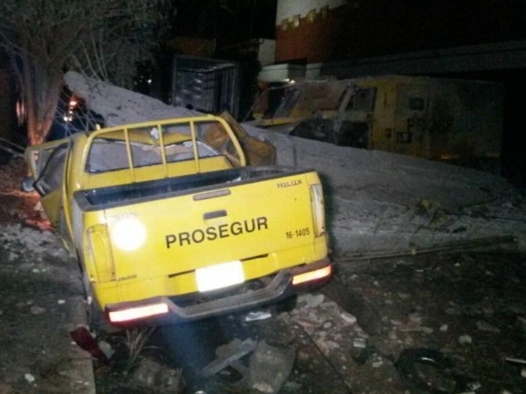 Robo en Paraguaty