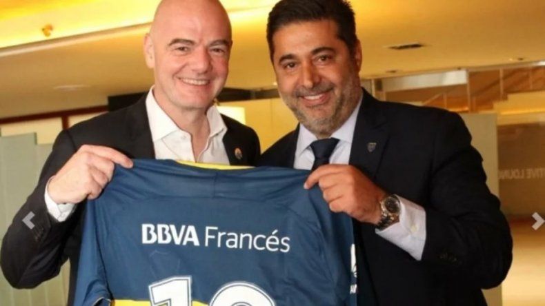 ¿Boca al Mundial de Clubes? Angelici tendrá una reunión en la FIFA 