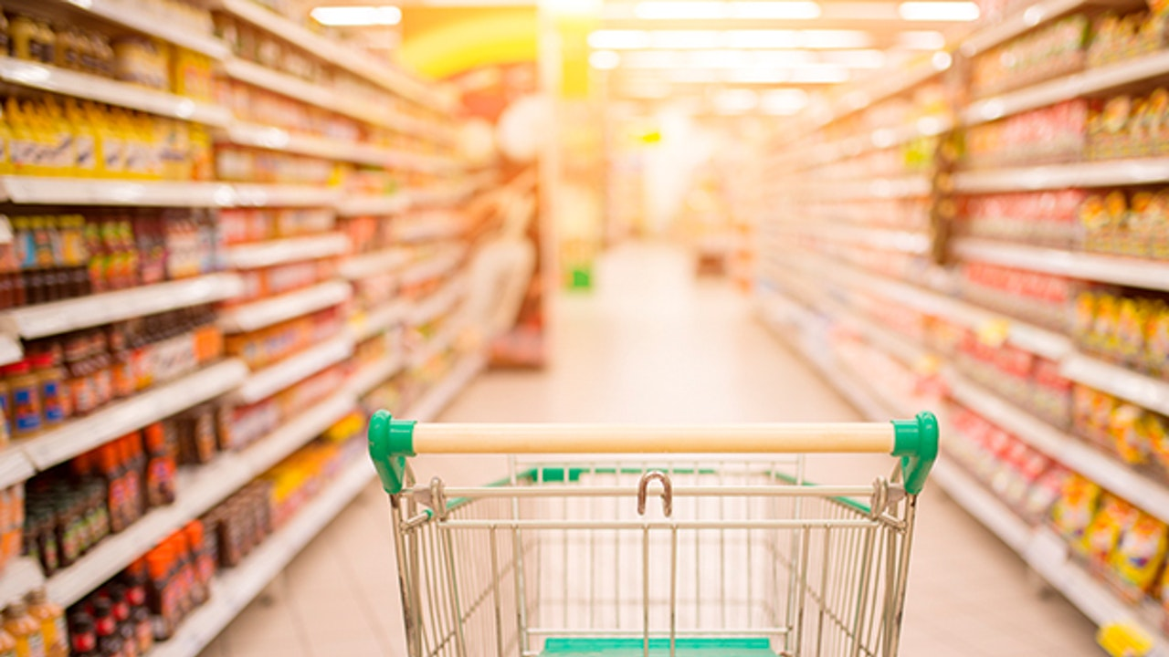el gobierno retrotrae precios de 580 productos al 10 de marzo