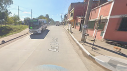 Un motociclista atropelló y mató a un peatón en Palpalá: intentó escapar y terminó golpeado