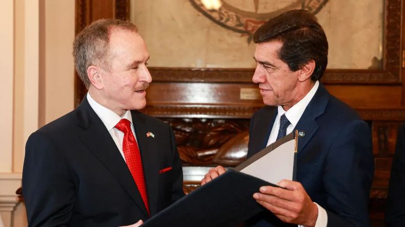 El embajador de Estados Unidos en Argentina visitó Jujuy y se reunió con Carlos Sadir