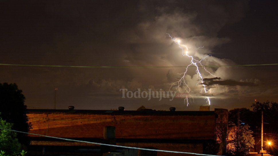 declaran alerta meteorologico por tormentas electricas y caida de granizo en jujuy