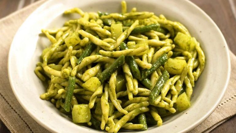 Trofie al pesto (Italia)