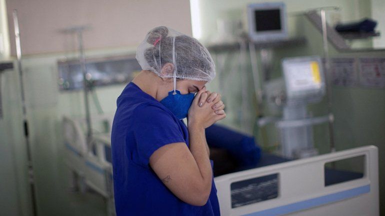 Brasil, variantes detectadas profundizan las restricciones