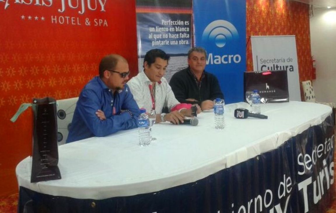Los Tekis y Carenzo