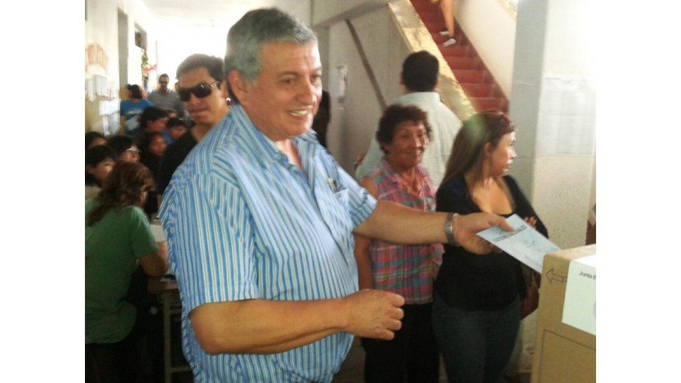 Votó Miguel Morales