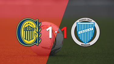 Godoy Cruz rescató un empate agónico frente a Rosario Central