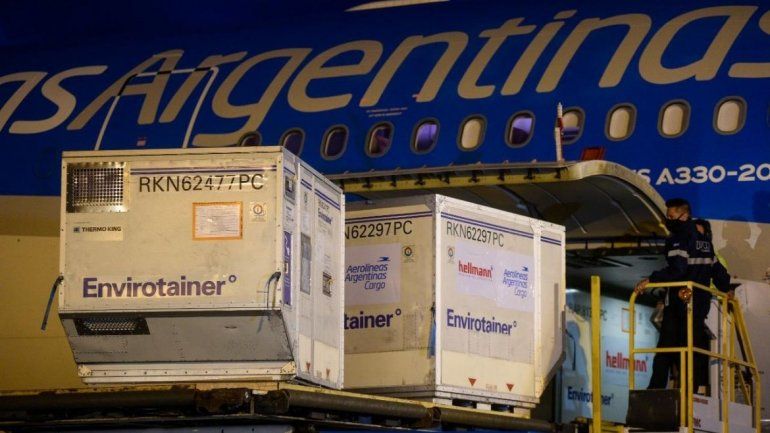 Más vacunas llegan a Argentina.