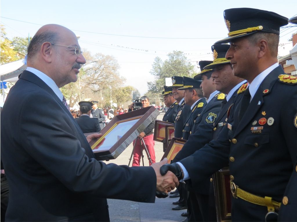 Plaquetas para los efectivos