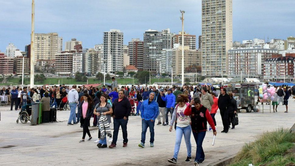 mas de 2.170.000 turistas en semana santa, un 27,1% mas que en 2017