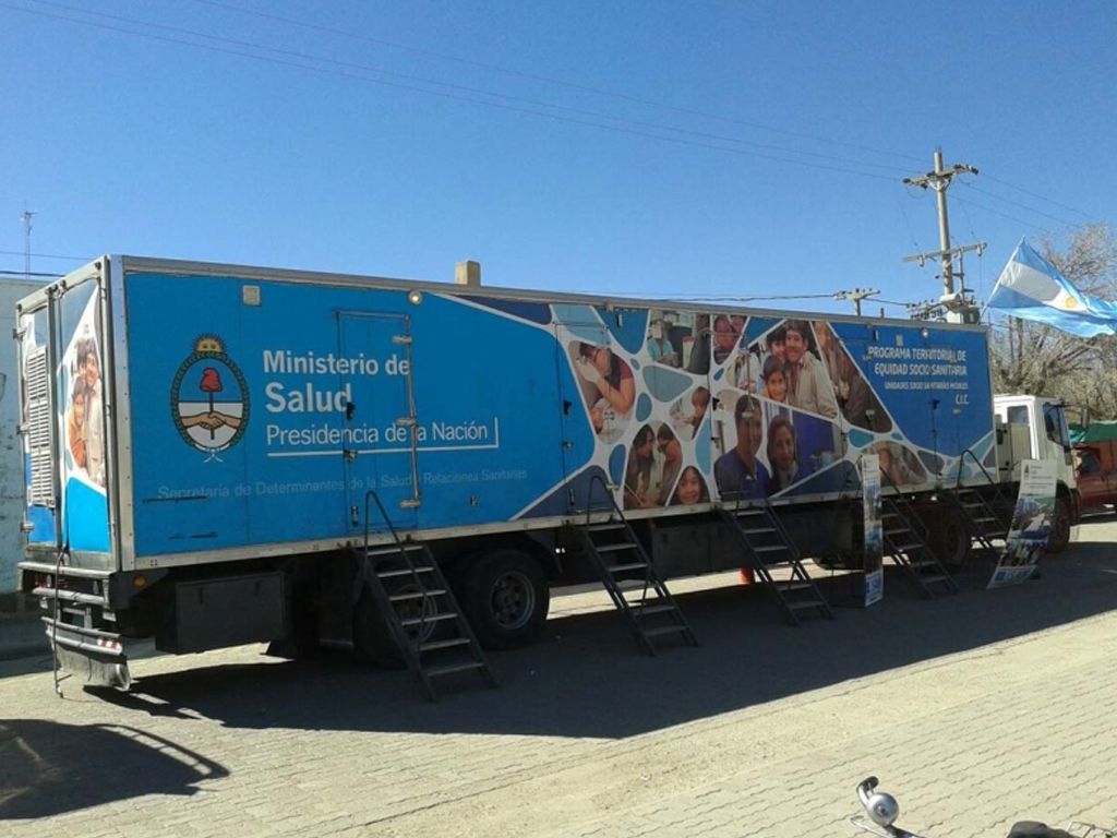 Móvil sanitario rumbo a Tilcara