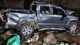Volcó una camioneta con un cargamento de hojas de coca en Los Nogales