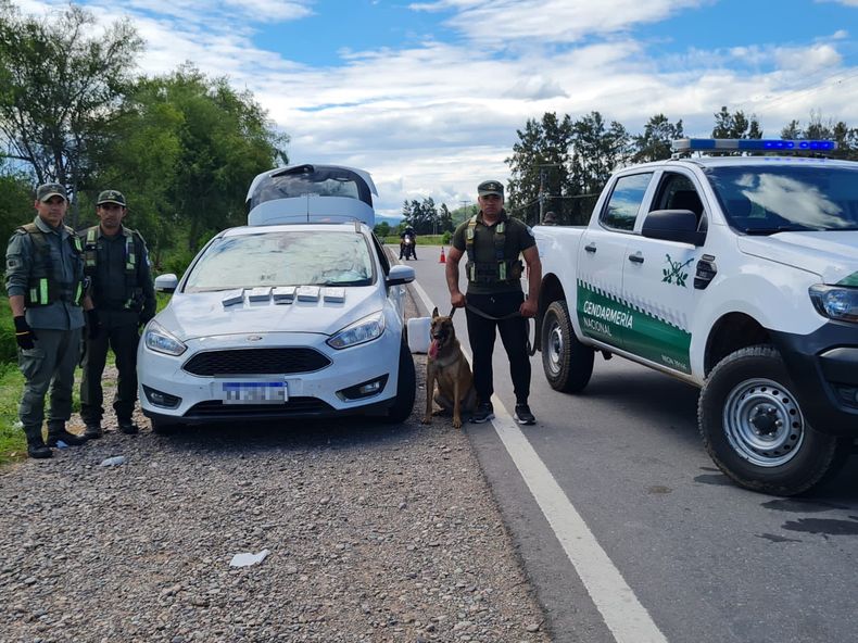 Operativo de Gendarmería en Aguas Calientes.