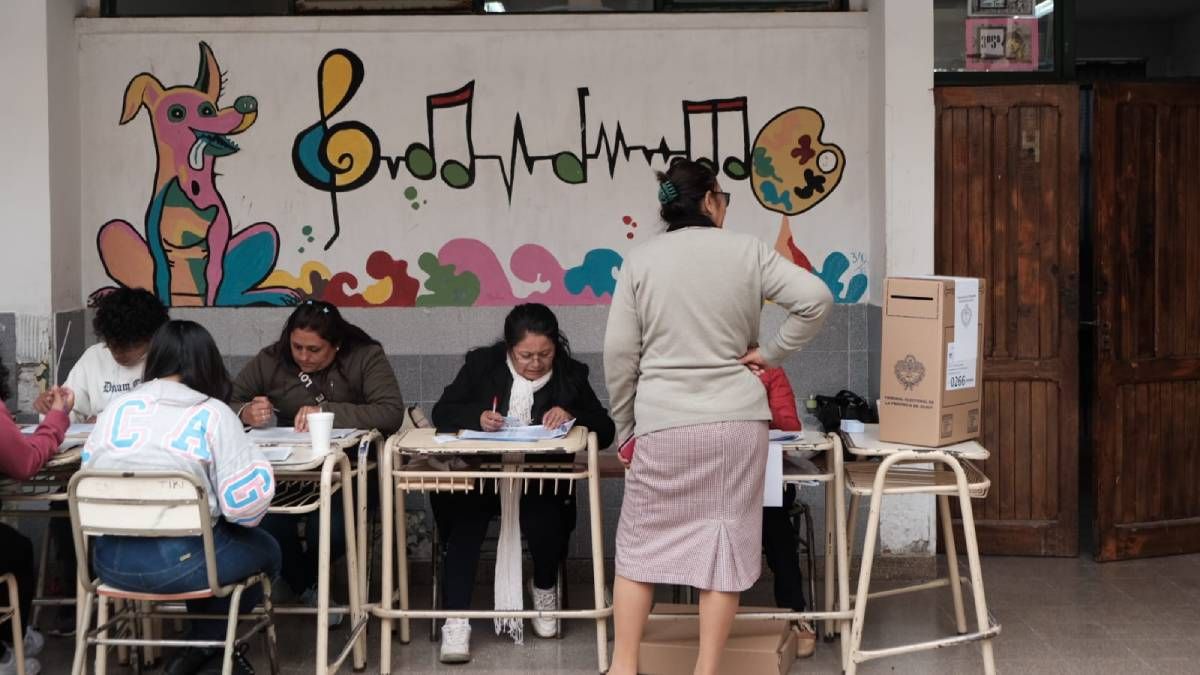 Confirmaron cuándo cobrarán las autoridades de mesa de las elecciones en Jujuy