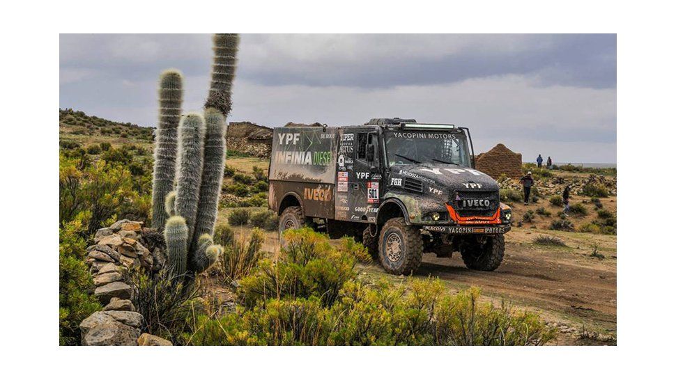 rally dakar 2018: una jornada larga y de alto riesgo