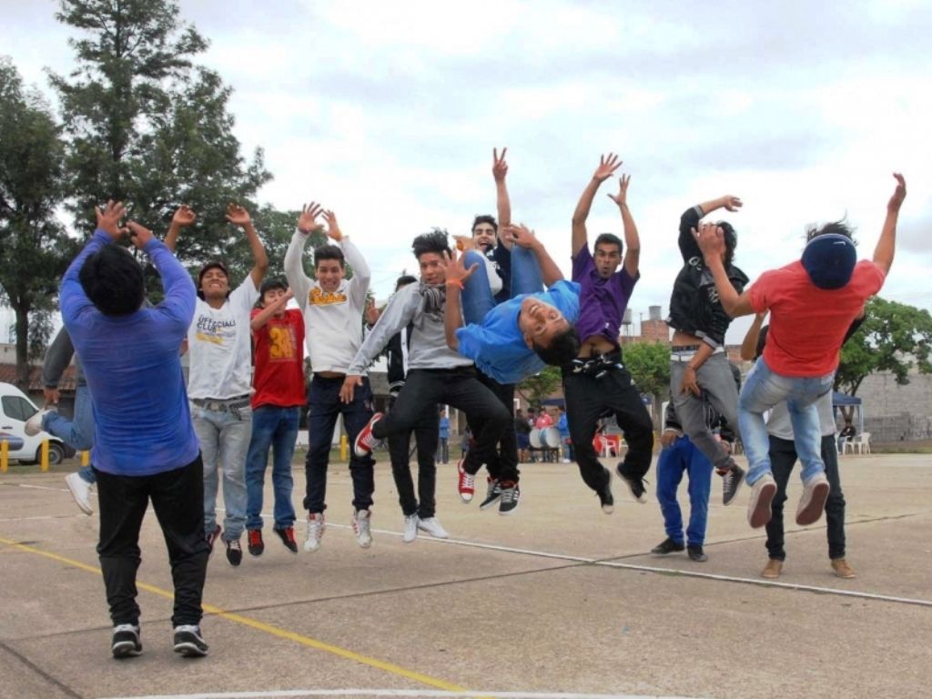 Jovenes en San Pedro