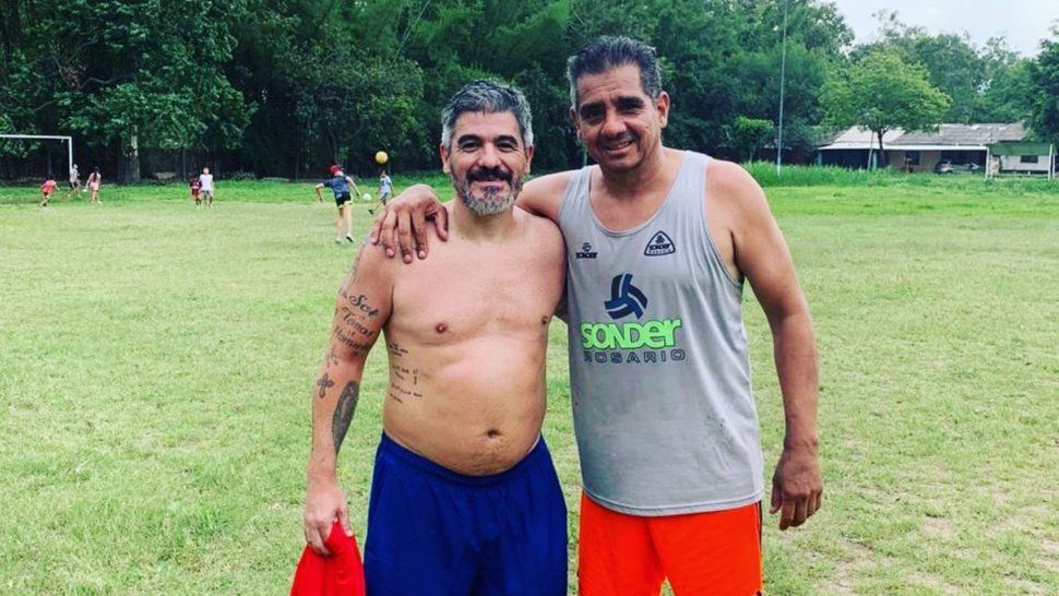 El Burrito Ortega y Anguila Gutiérrez jugaron un partido en Ledesma