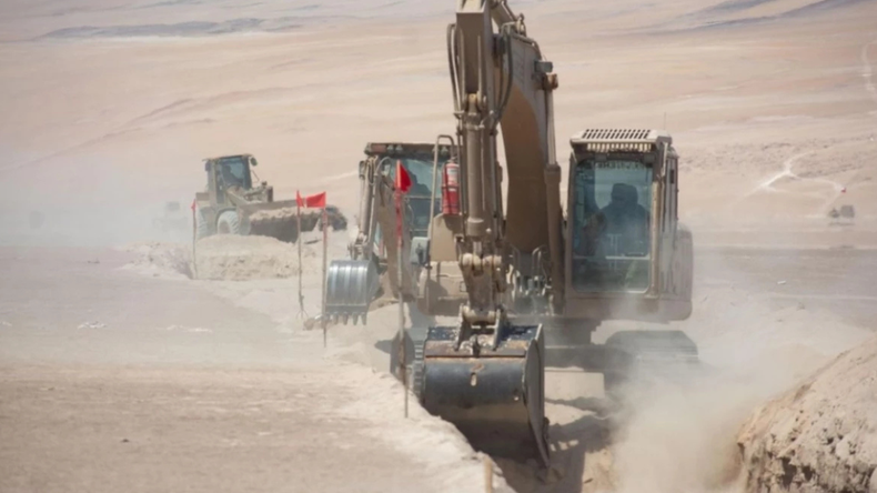 Chile levanta muros, Bolivia no confronta: el inesperado giro en la frontera